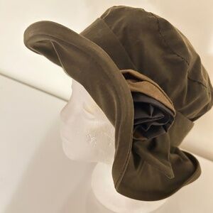 Barbour Ladies Kirstie Dark Olive Wax Hat .100% cotton. XL. New.